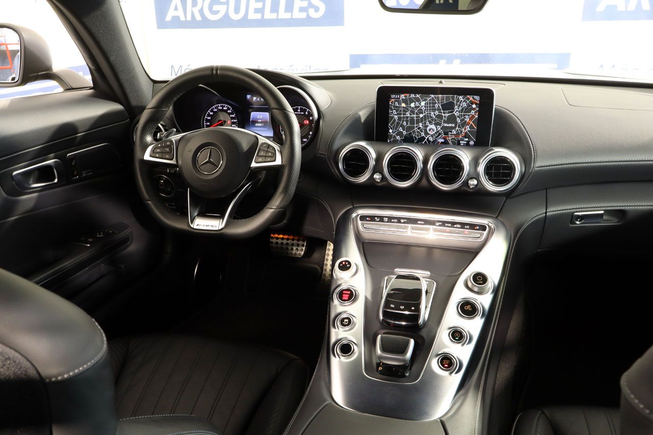 Mercedes Benz AMG GT 476cv AUT