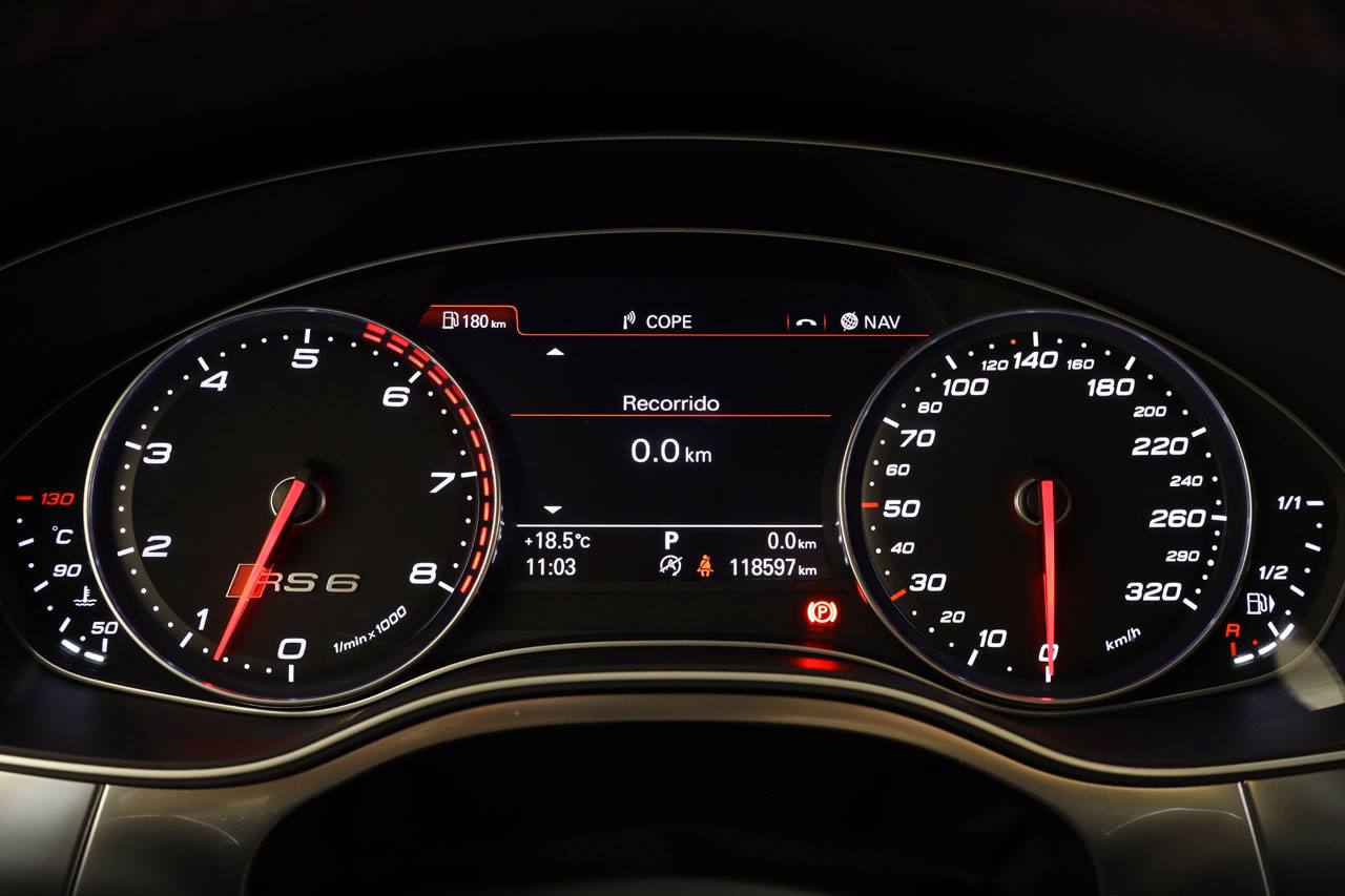 Audi RS6 Avant 4.0 TFSi Quattro Titronic 560cv