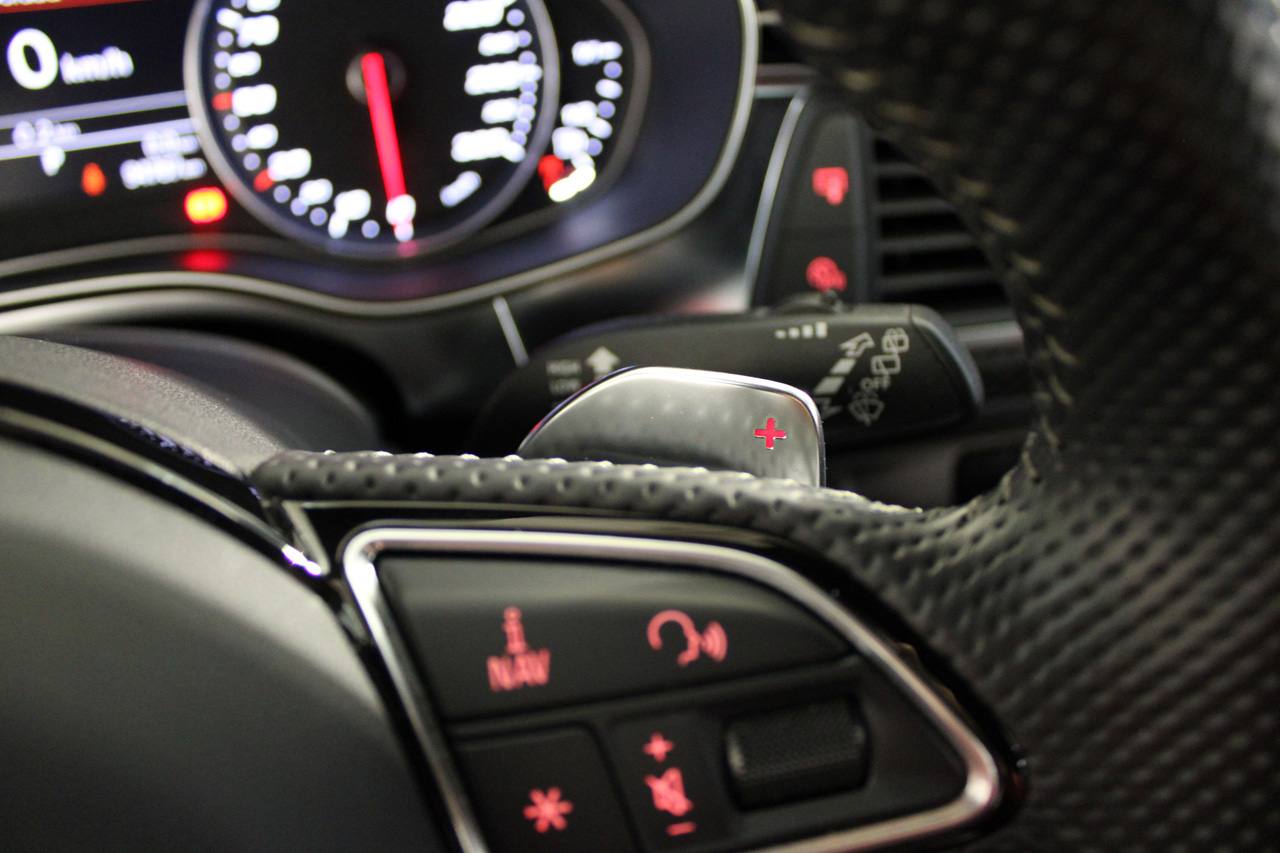 Audi RS6 Avant 4.0 TFSi Quattro Titronic 560cv