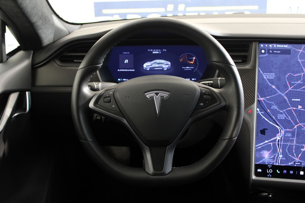 Tesla Model S 100d Autopilot