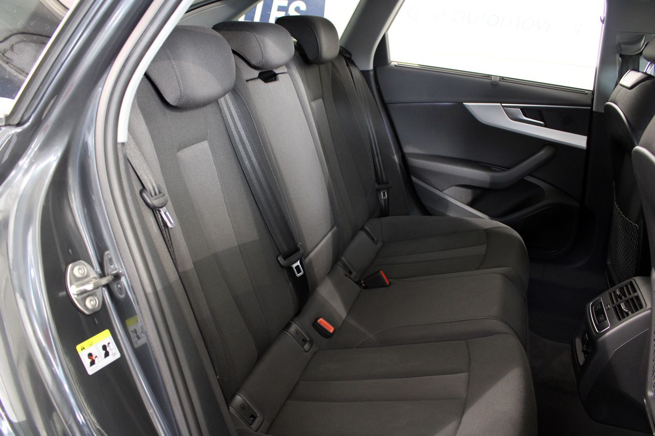 Audi A4 40 G Tron S Line Edition GNC 170cv S Tronic