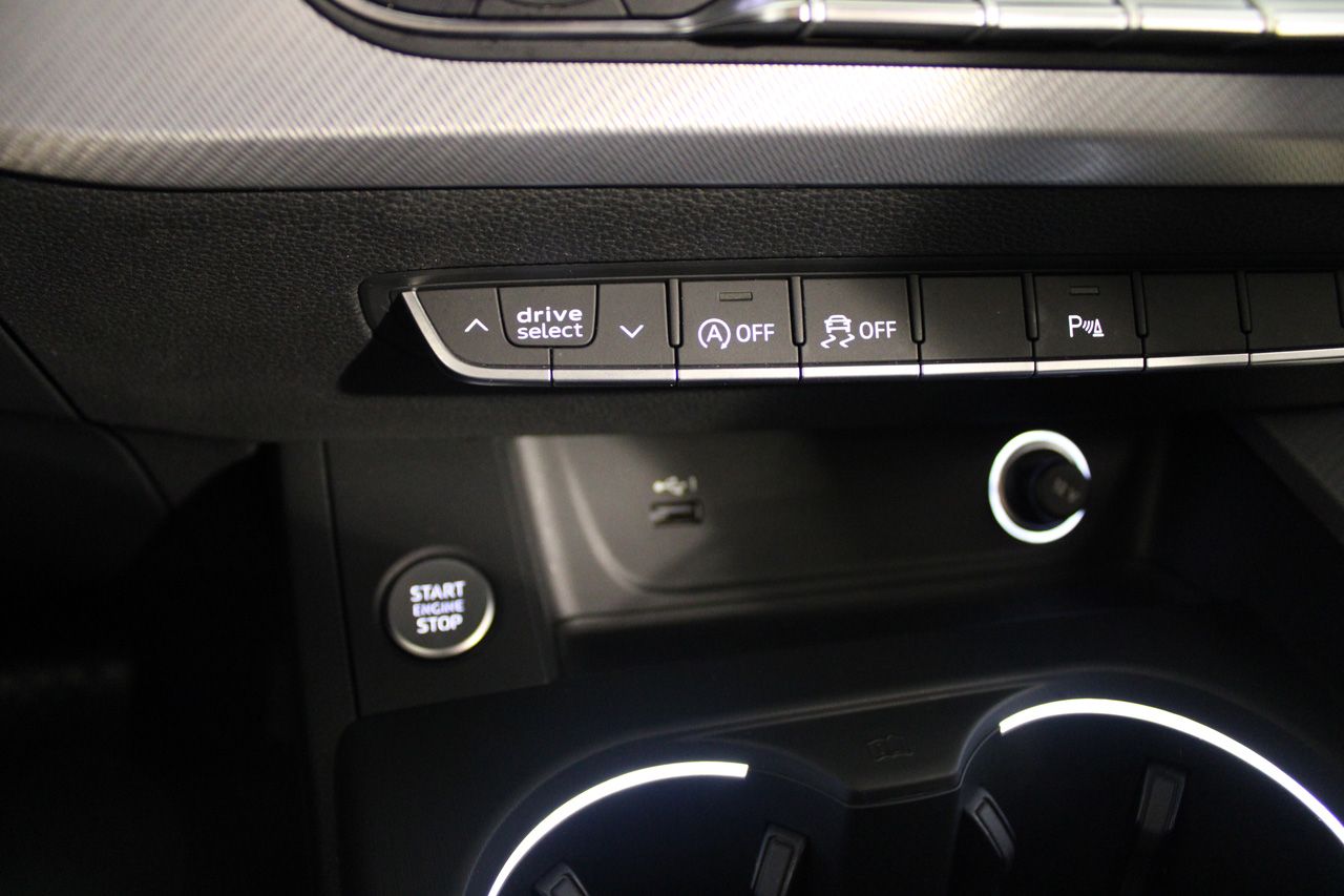 Audi A4 40 G Tron S Line Edition GNC 170cv S Tronic