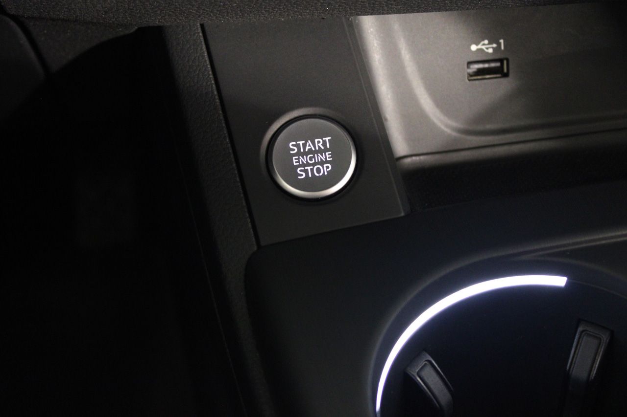 Audi A4 40 G Tron S Line Edition GNC 170cv S Tronic