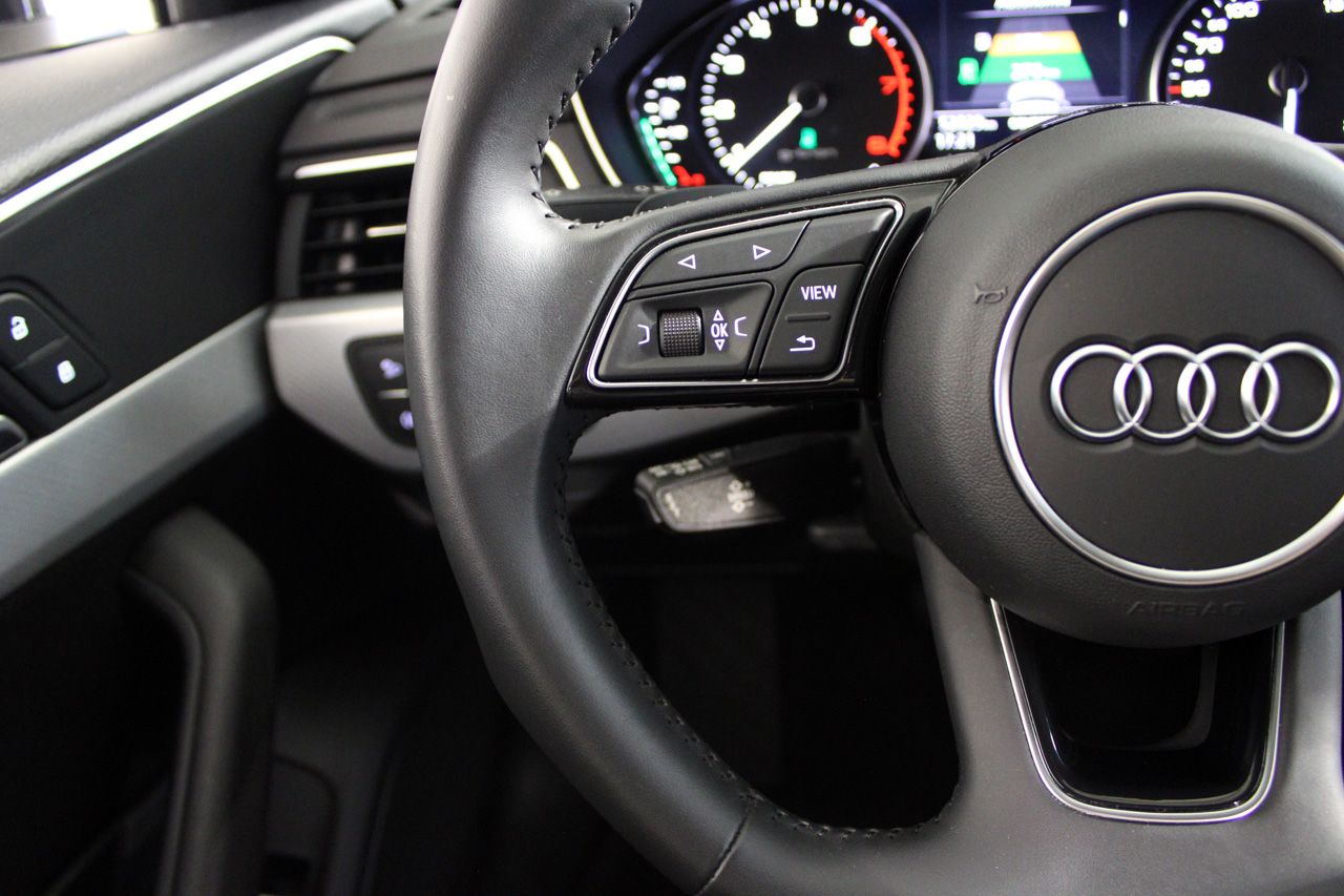 Audi A4 40 G Tron S Line Edition GNC 170cv S Tronic