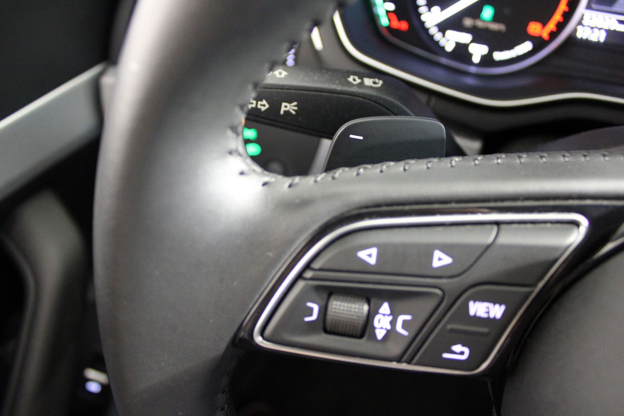 Audi A4 40 G Tron S Line Edition GNC 170cv S Tronic