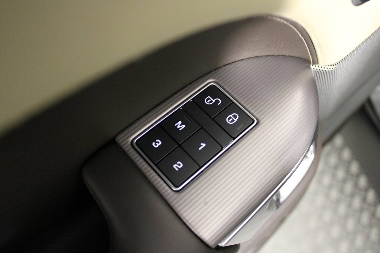 Land Rover Range Rover Sport 3.0 TDV6 HSE TECHO