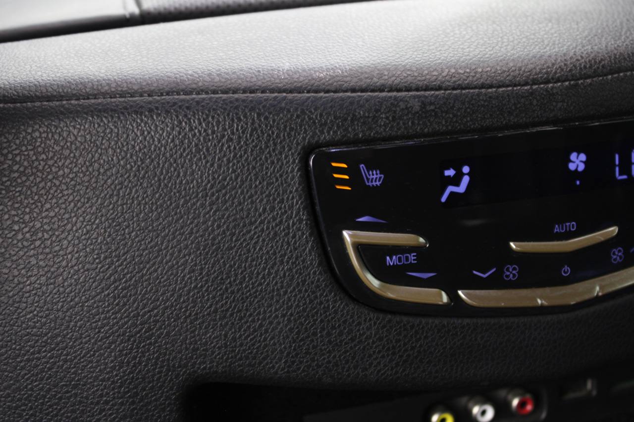 Cadillac Escalade Platinum 6.2 V8 420cv