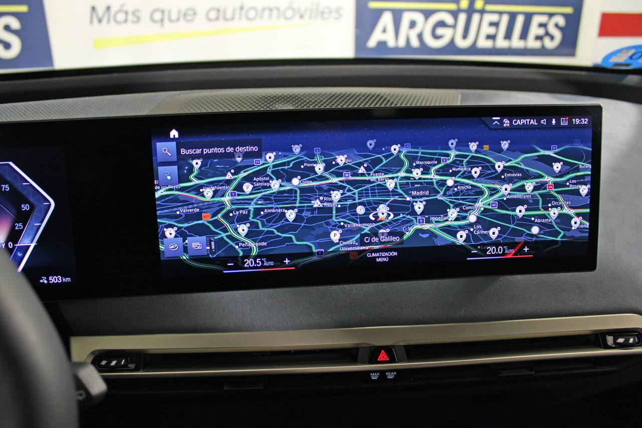 BMW IX xDrive50 523cv FULL EQUIPE