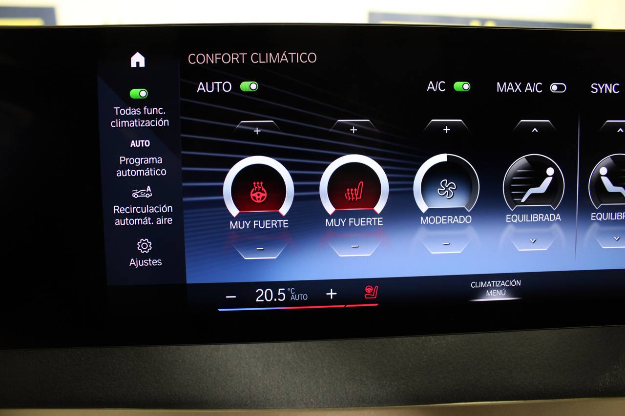 BMW IX xDrive50 523cv FULL EQUIPE