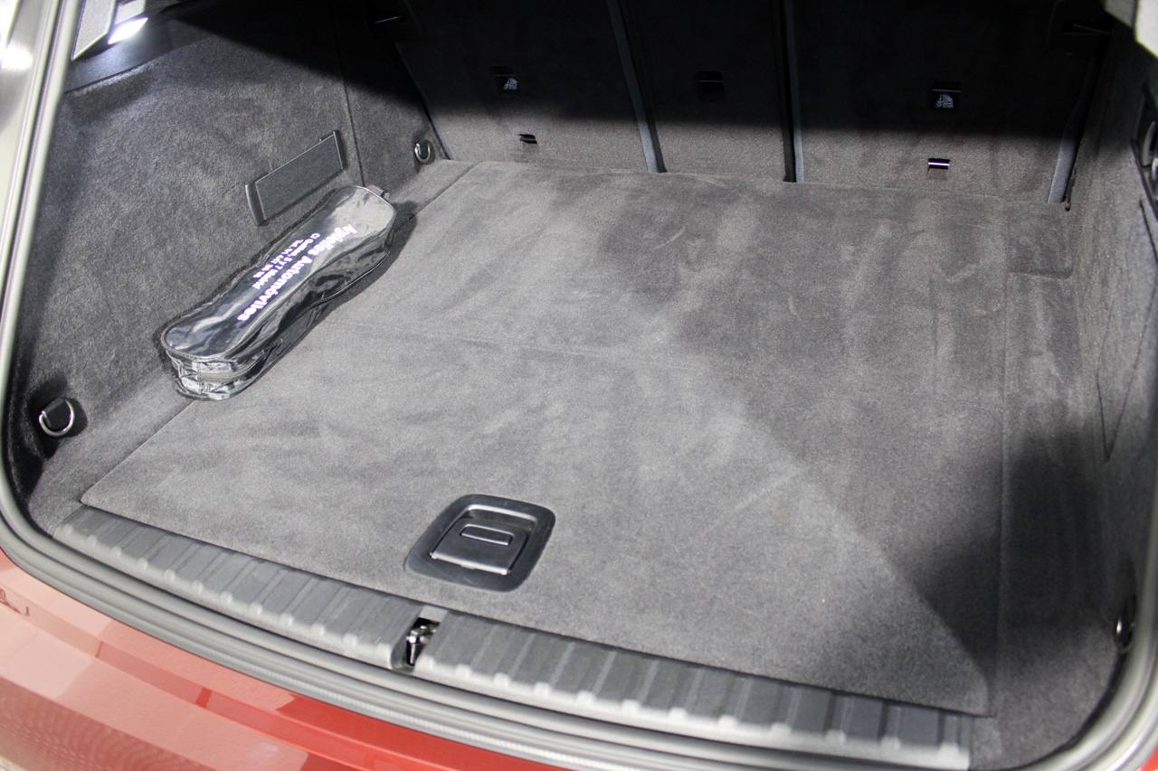 BMW IX xDrive50 523cv FULL EQUIPE