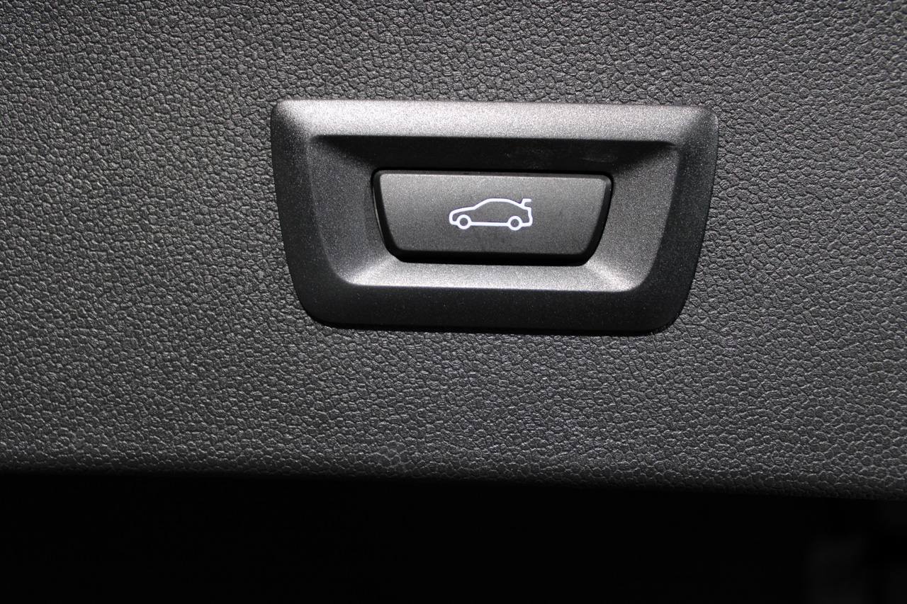 BMW IX xDrive50 523cv FULL EQUIPE