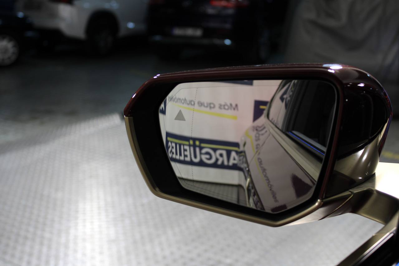 BMW IX xDrive50 523cv FULL EQUIPE