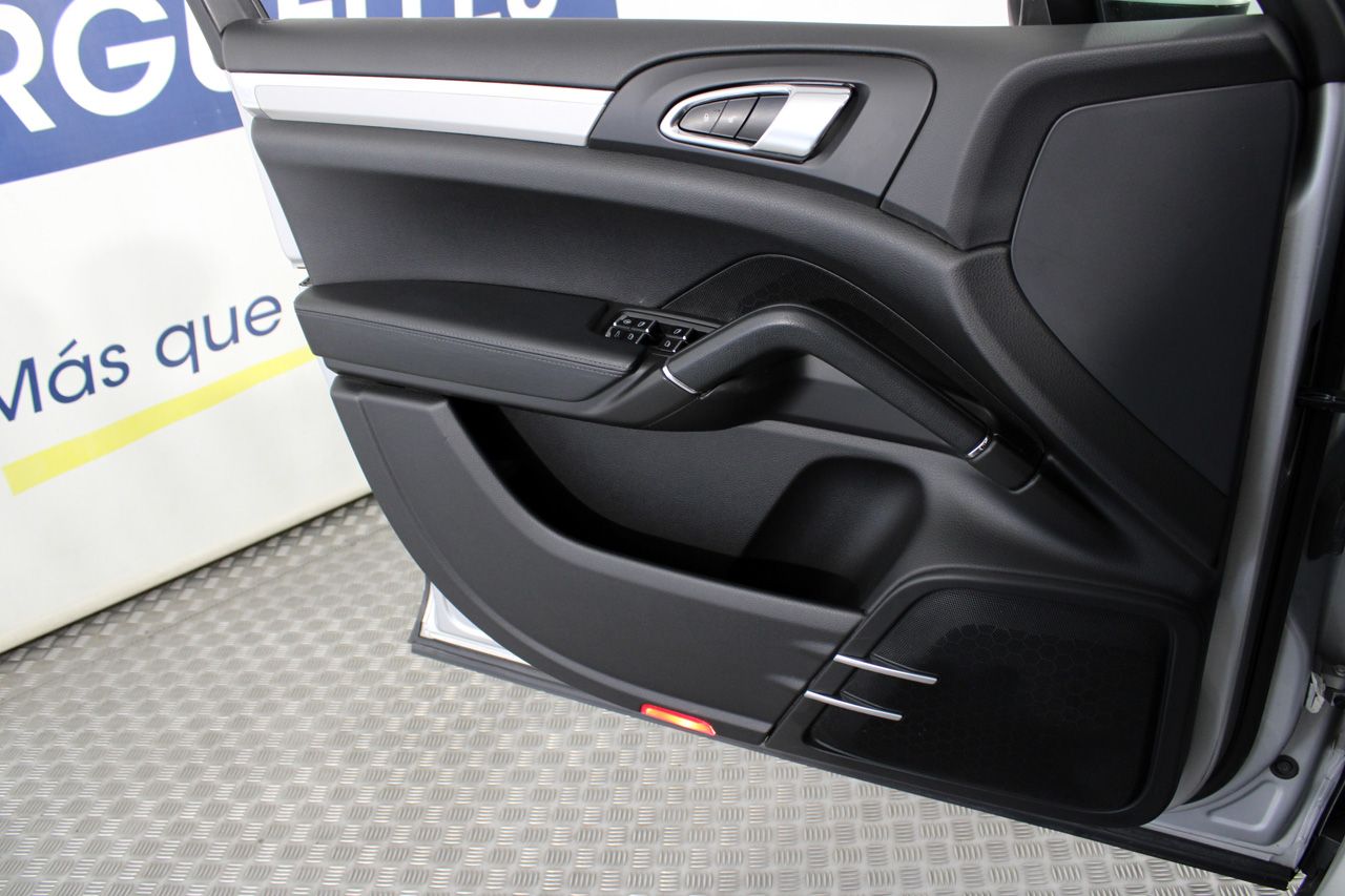 Porsche Cayenne D 245cv AUT