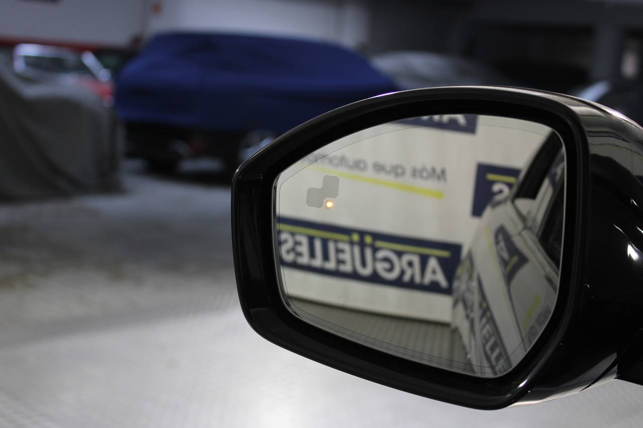 Land Rover Range Rover Velar P400e PHEV 4WD Auto SE