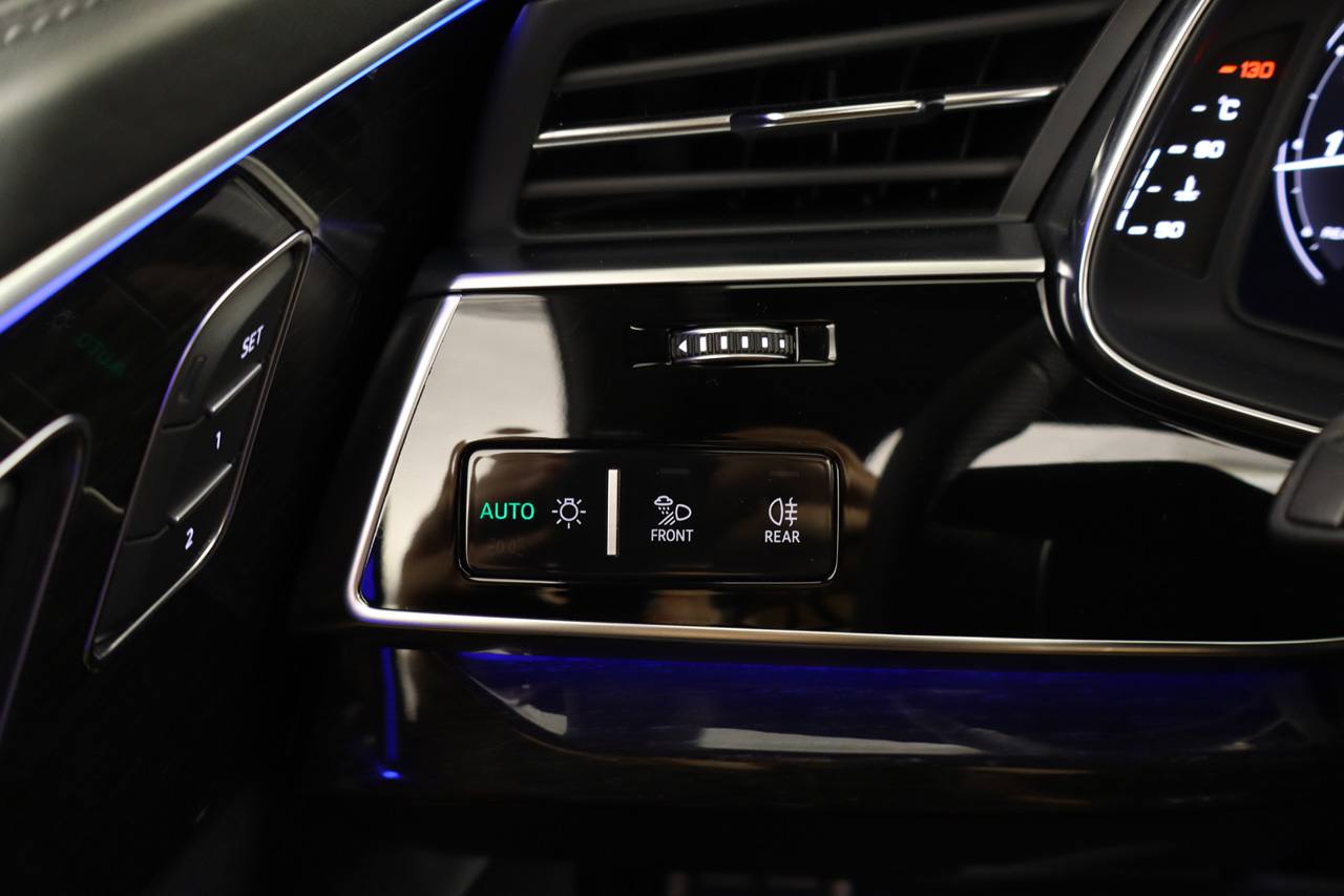 Audi RS Q8 TFSI Quattro 600cv FULL EQUIPE