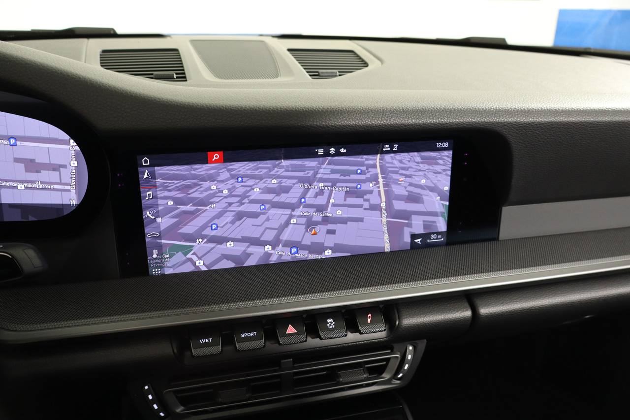 Porsche 911 992 Carrera 4 385cv AUT