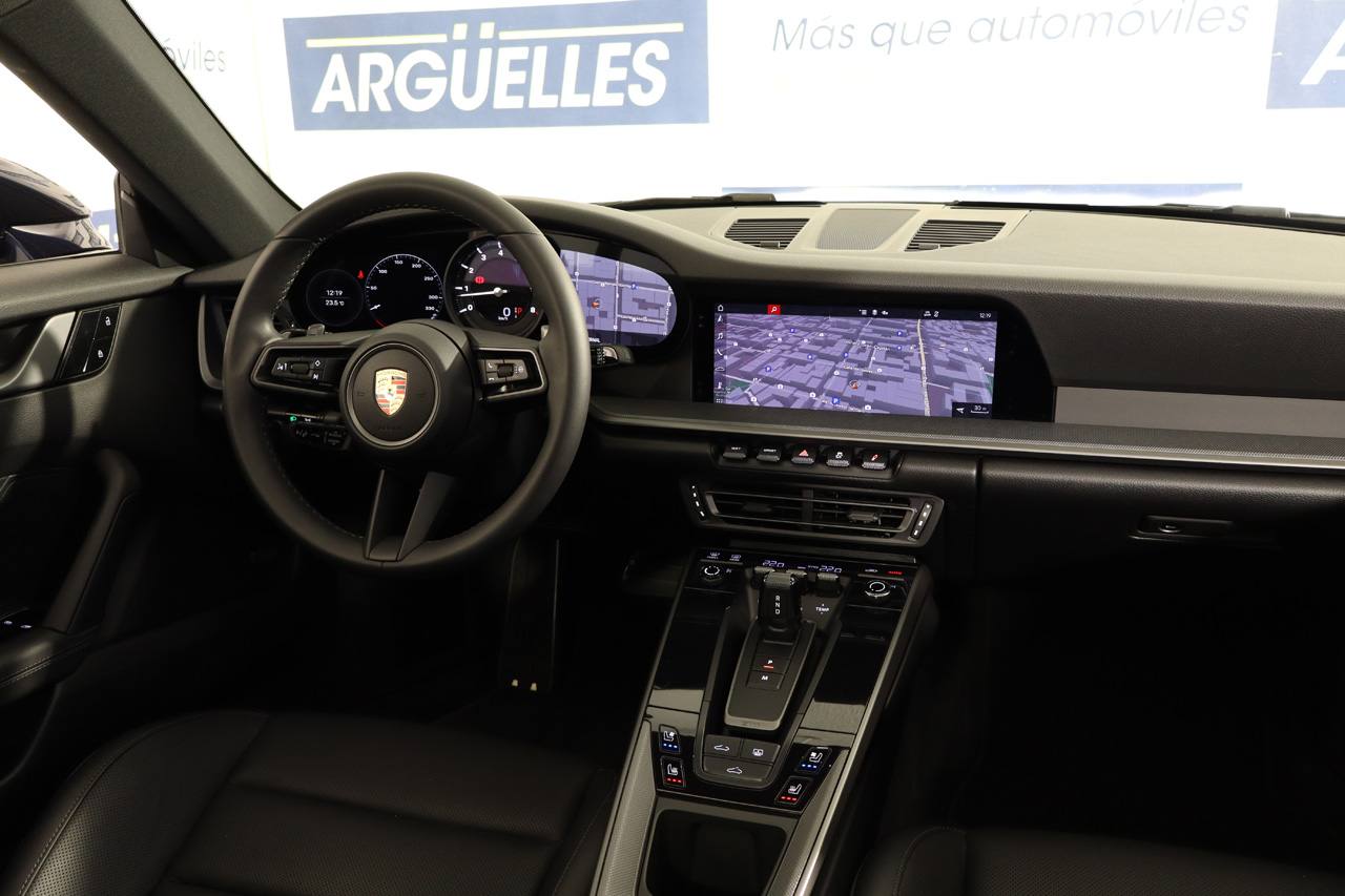 Porsche 911 992 Carrera 4 385cv AUT