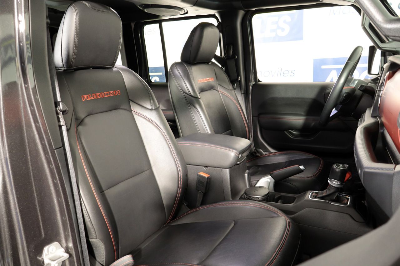 Jeep Wrangler 2.0T Unlimited Rubicon 270cv