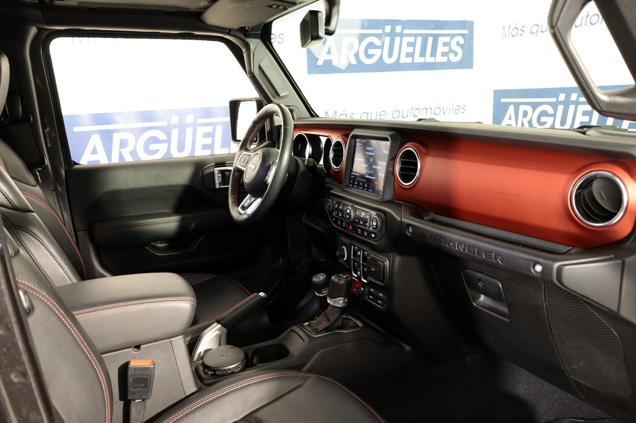 Jeep Wrangler 2.0T Unlimited Rubicon 270cv