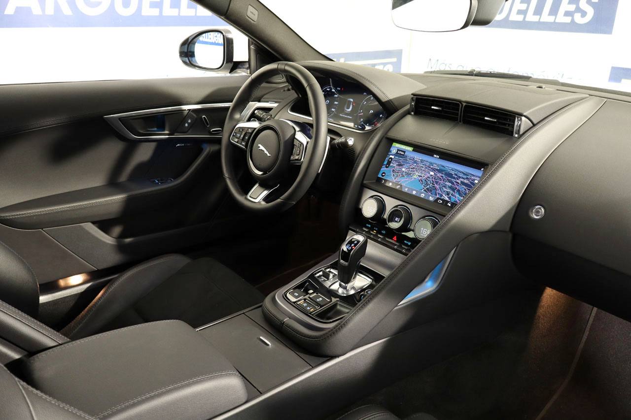 Jaguar F Type 2.0 i4 R Dynamic 300cv