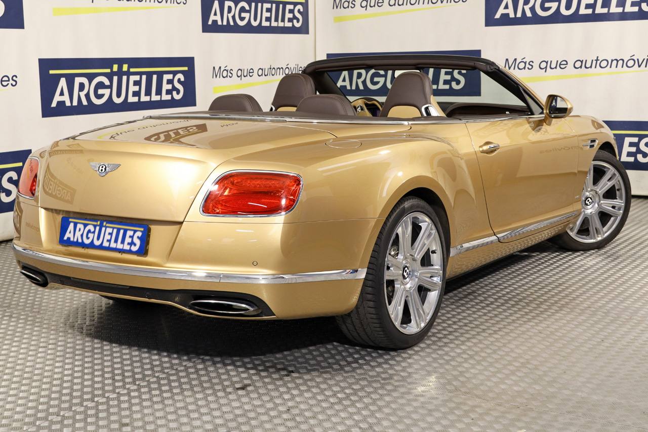 Bentley Continental GTC 6.0 W12 Cabrio 590cv