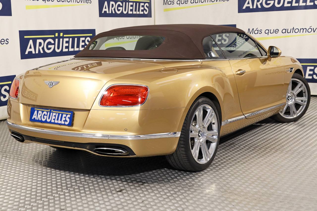 Bentley Continental GTC 6.0 W12 Cabrio 590cv