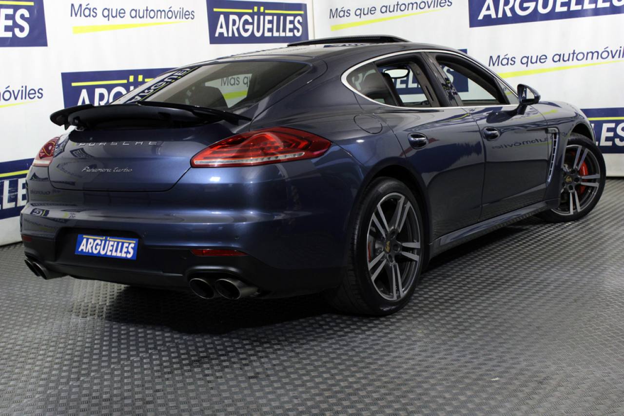 Porsche Panamera Turbo 520cv