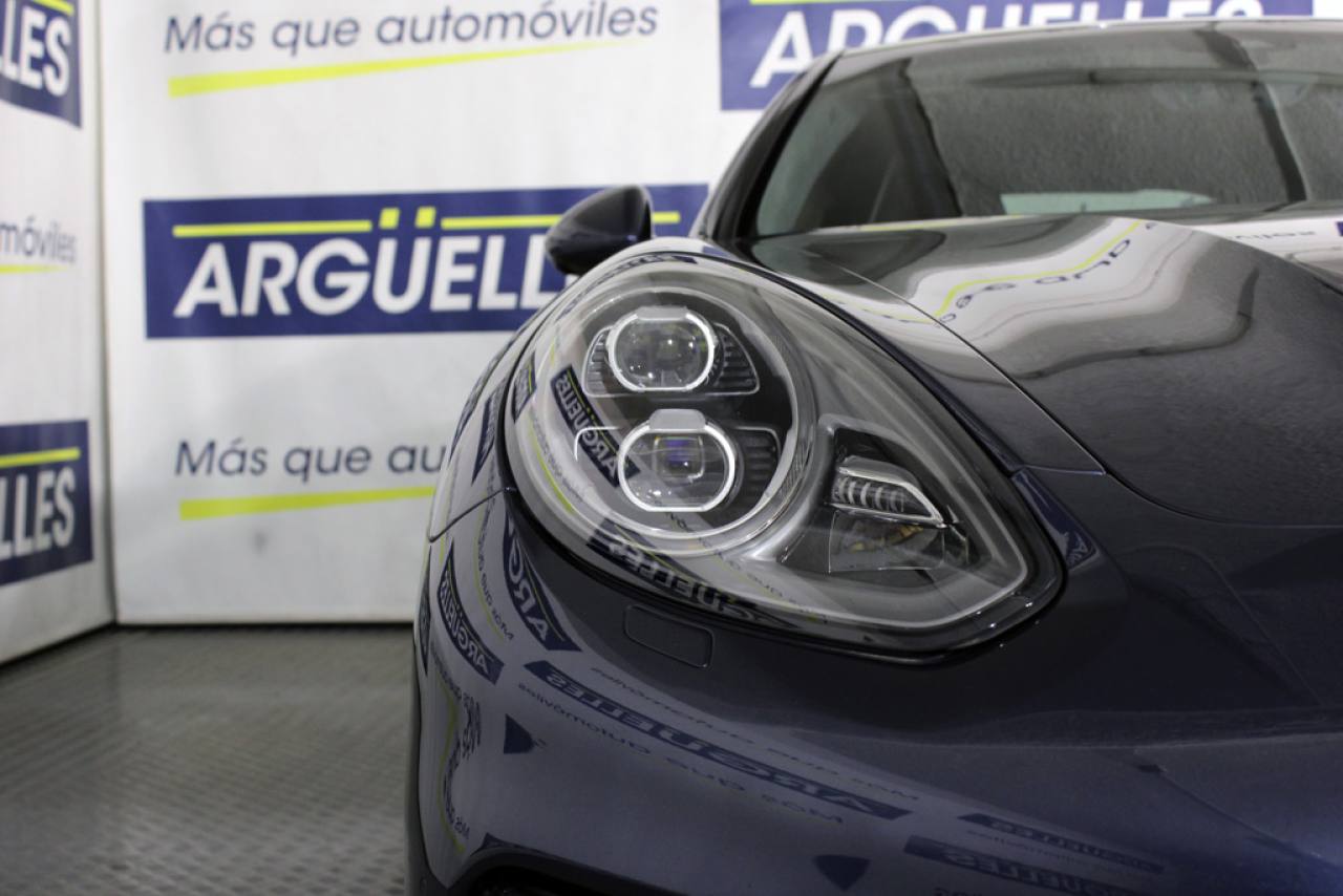 Porsche Panamera Turbo 520cv
