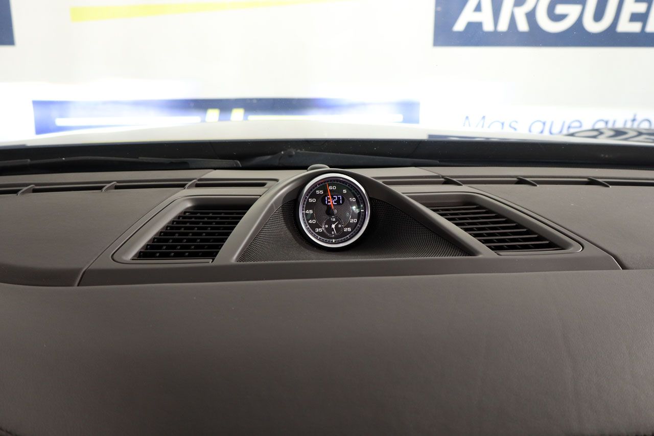 Porsche Panamera Turbo 520cv