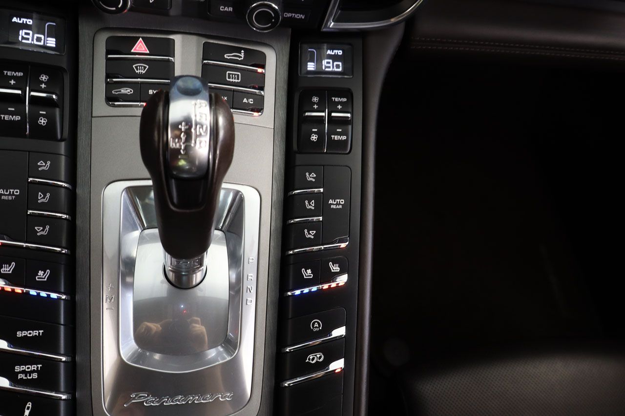 Porsche Panamera Turbo 520cv