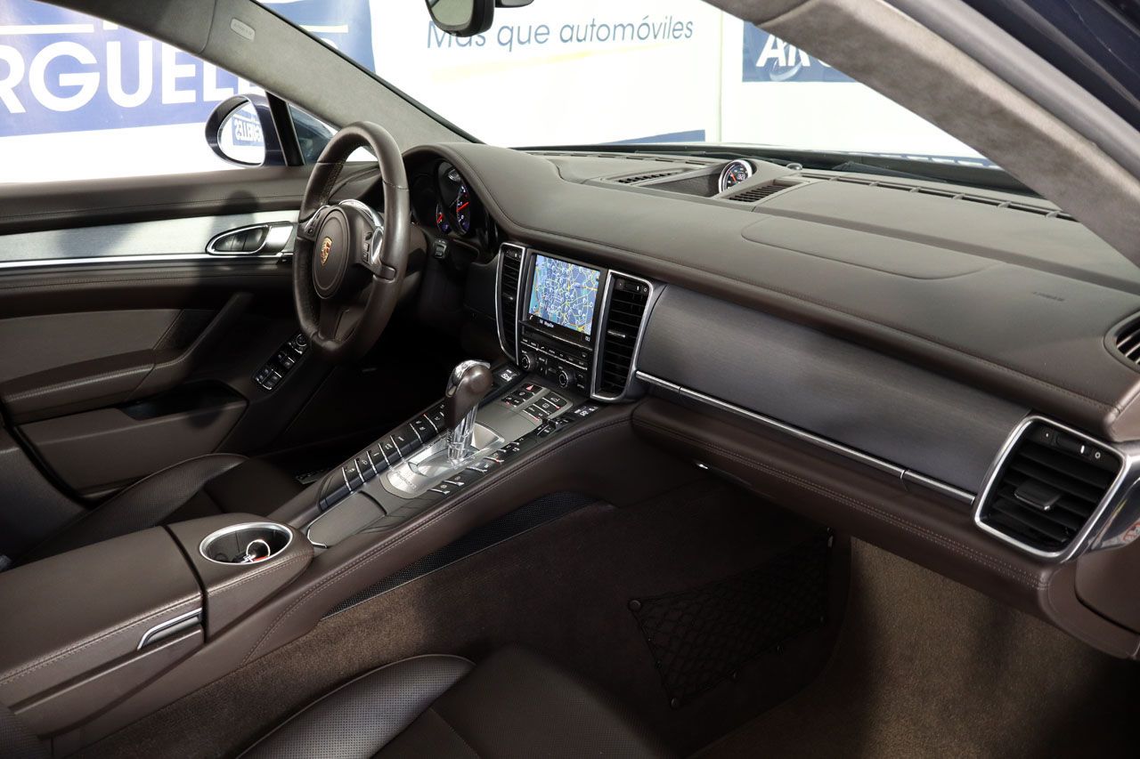 Porsche Panamera Turbo 520cv