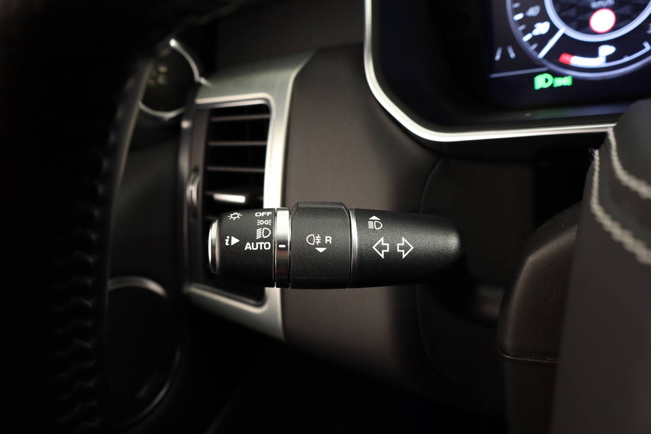 Land Rover Range Rover Sport SVR 5.0 V8 Supercharged 575cv