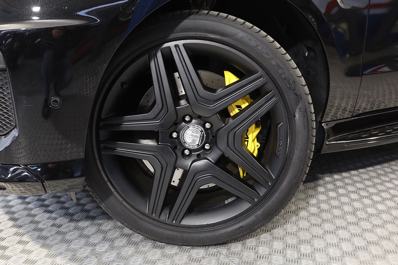 Mercedes Benz ML 63 AMG 4Matic