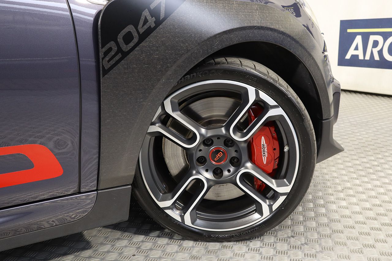 Mini John Cooper Works GP 306cv