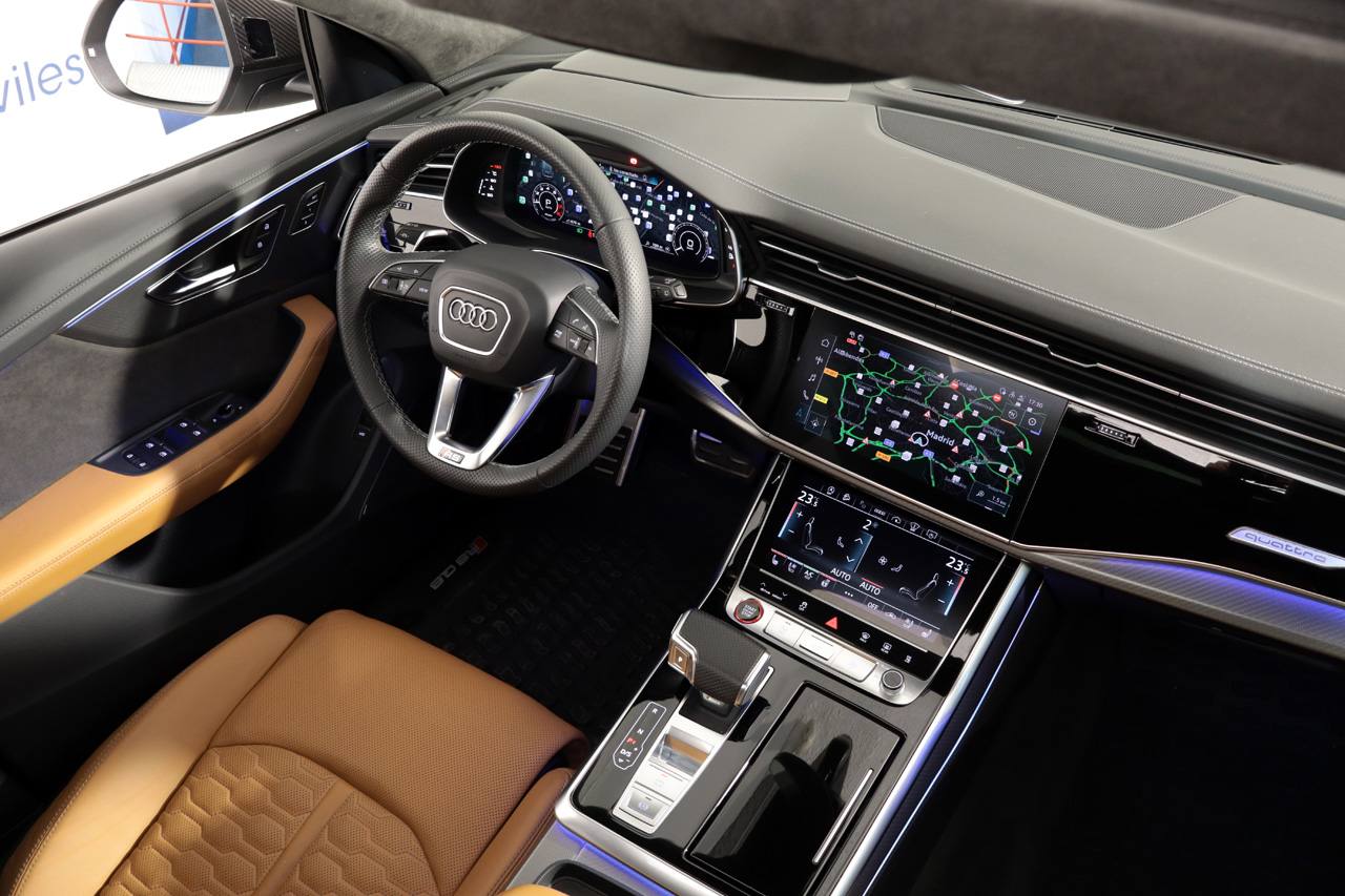 Audi RS Q8 TFSI Quatro FULL Akrapovic 600cv