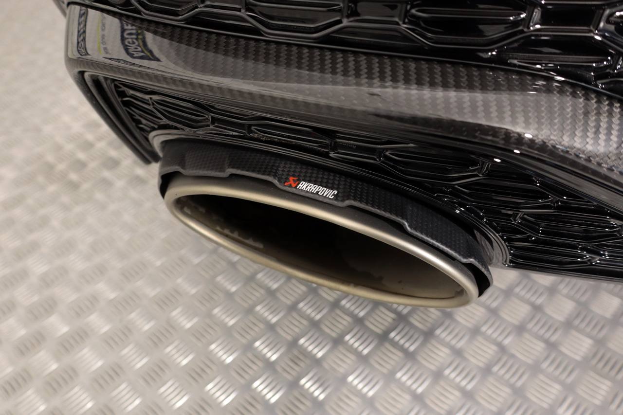 Audi RS Q8 TFSI Quatro FULL Akrapovic 600cv