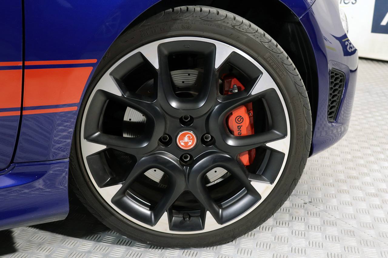 Abarth 500 595 1.4 16v T-JET 70th Anniversary 180cv