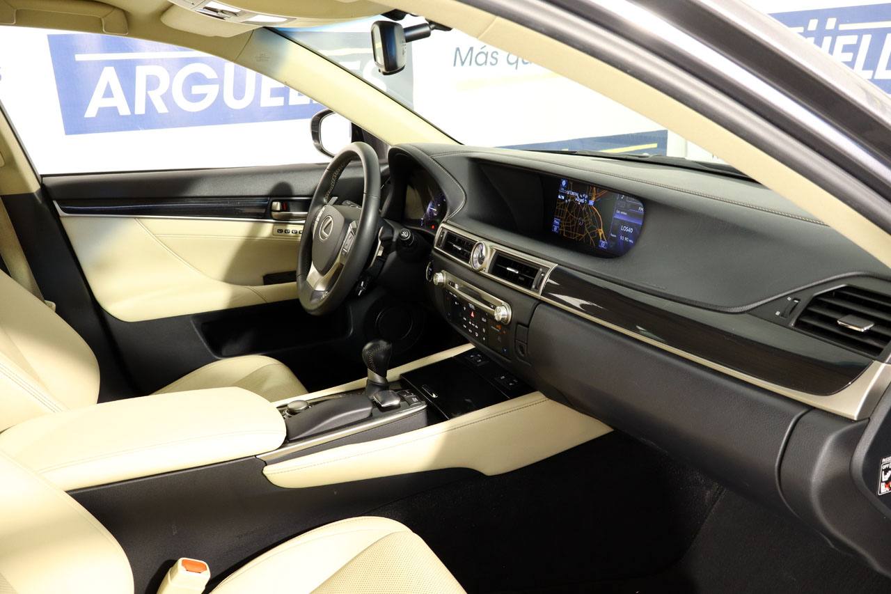 Lexus GS 300h Hybrid Drive 223cv