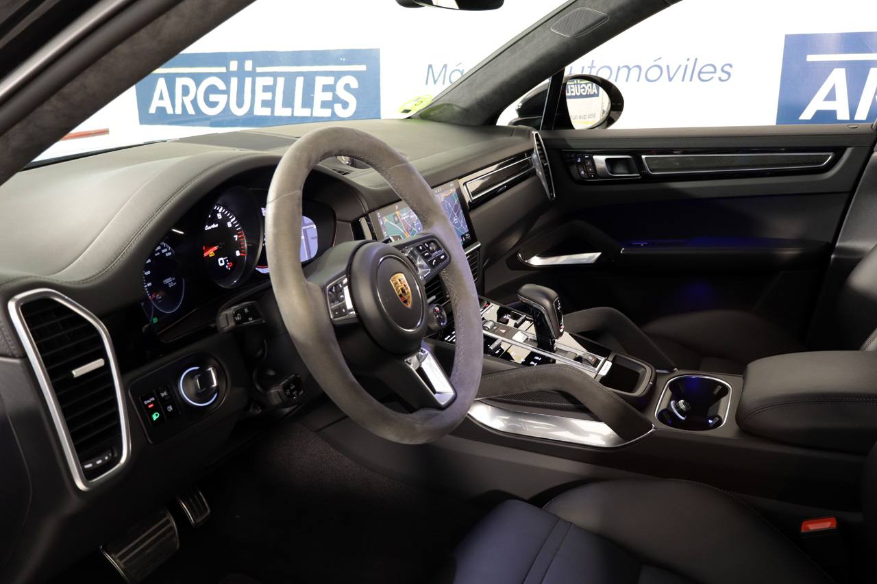 Porsche Cayenne Turbo Coupe 550cv