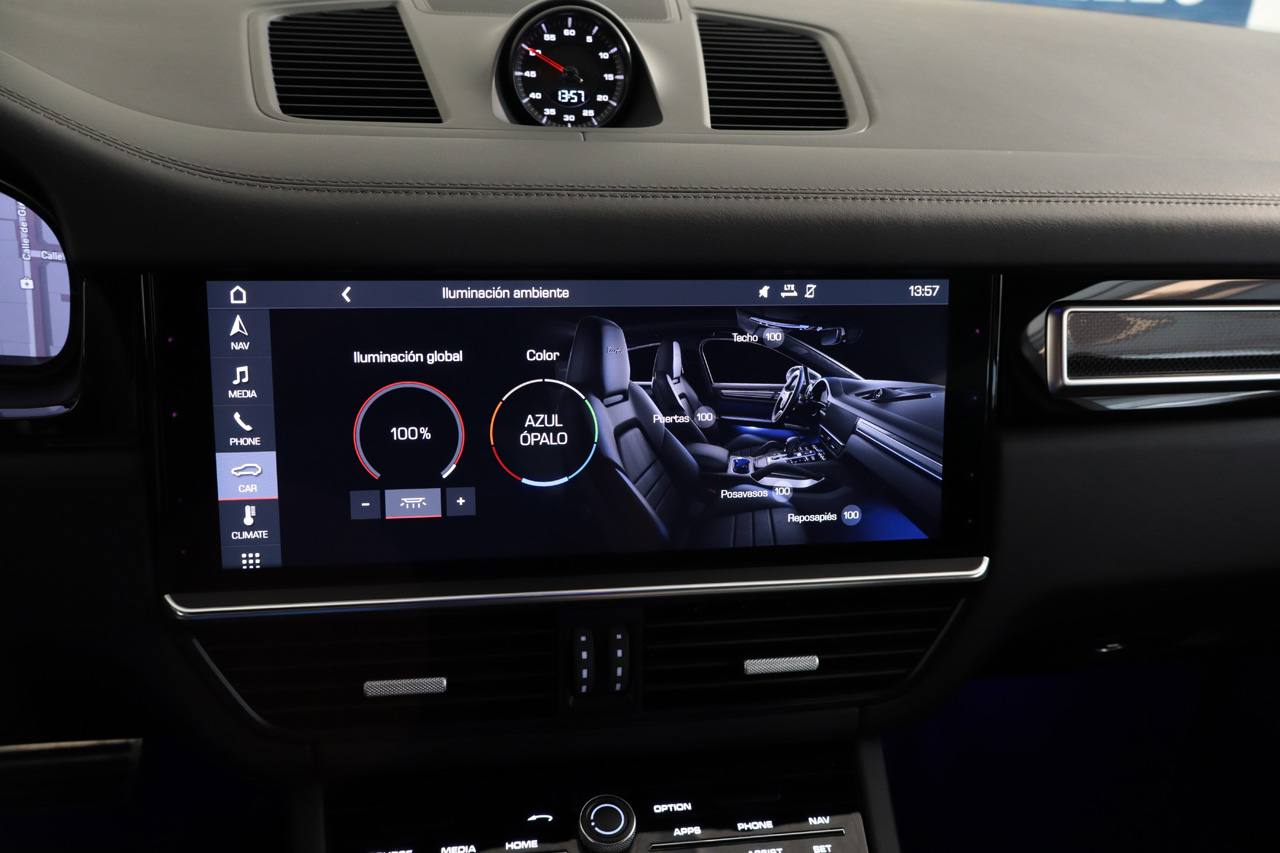 Porsche Cayenne Turbo Coupe 550cv