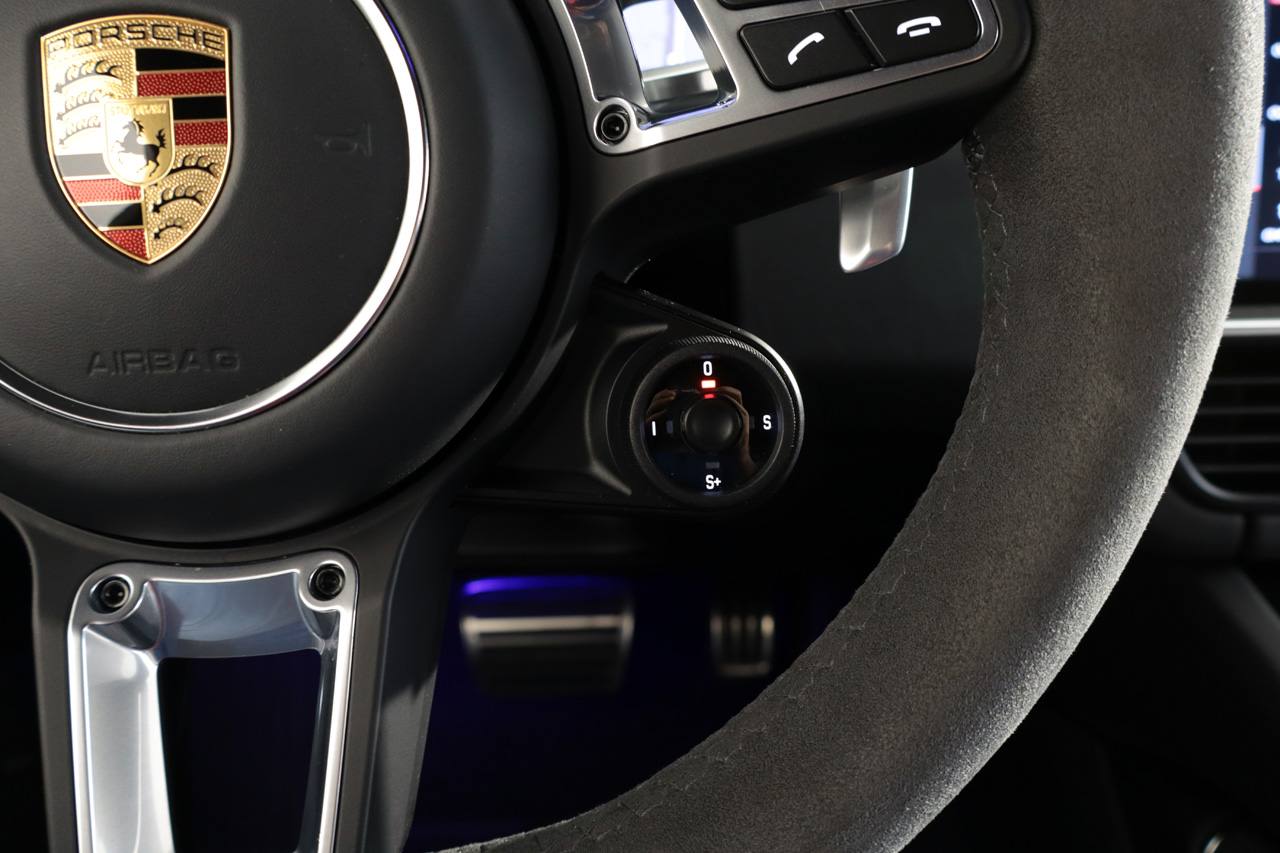 Porsche Cayenne Turbo Coupe 550cv