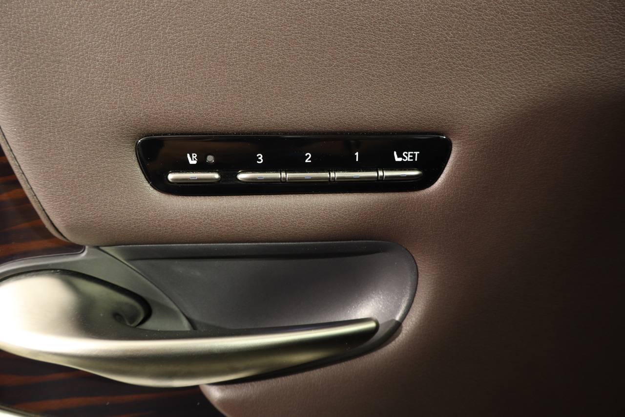 Lexus LS 500 h Executive 4x4 359cv