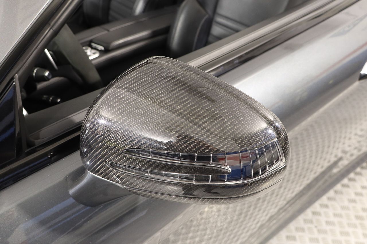 Mercedes Benz SL 63 AMG Performance 564cv