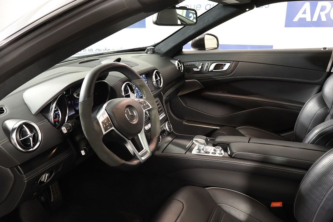 Mercedes Benz SL 63 AMG Performance 564cv