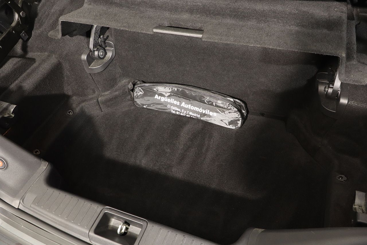 Mercedes Benz SL 63 AMG Performance 564cv