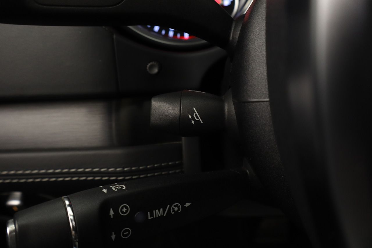 Mercedes Benz SL 63 AMG Performance 564cv