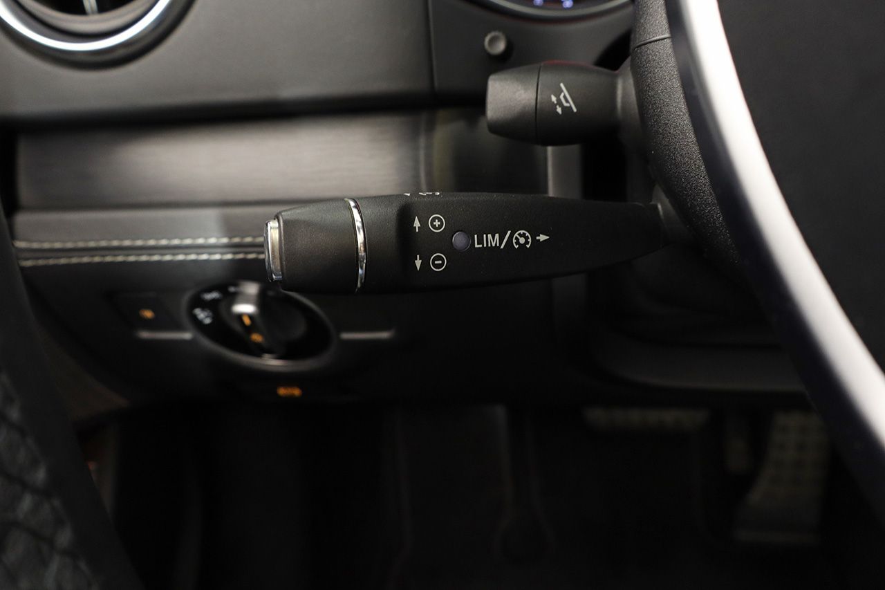 Mercedes Benz SL 63 AMG Performance 564cv