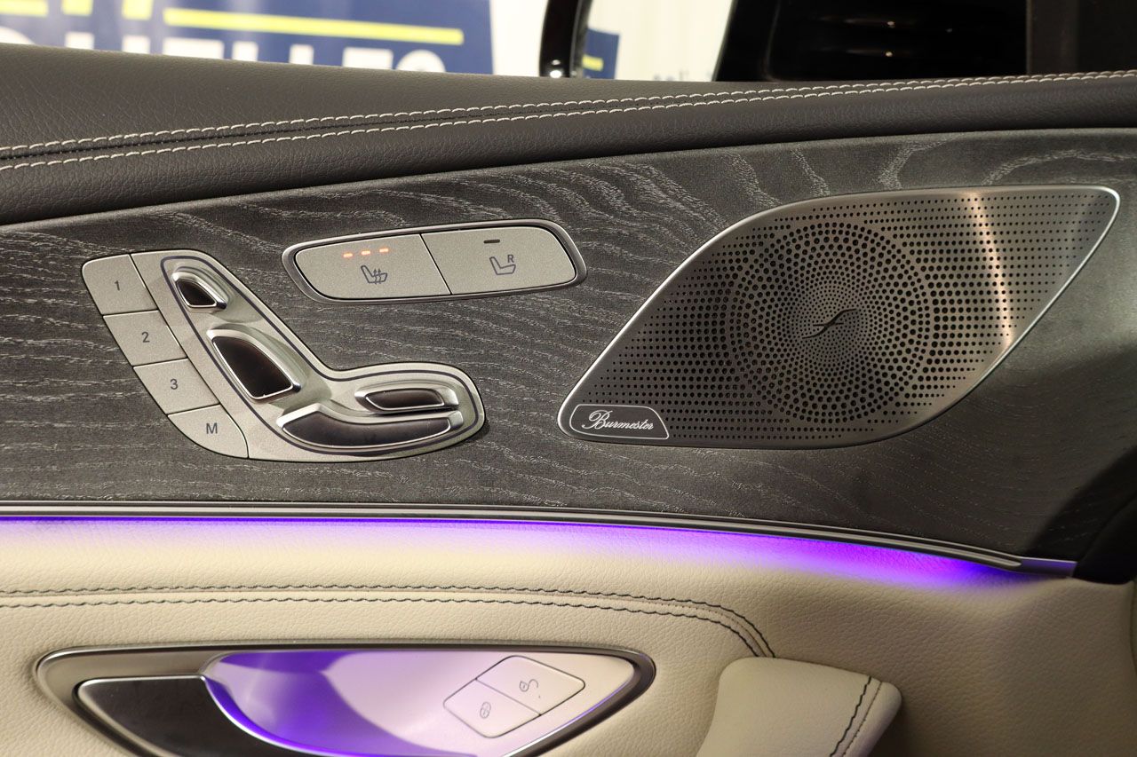 Mercedes Benz CLS 300d AMG Line Premium Plus 245cv