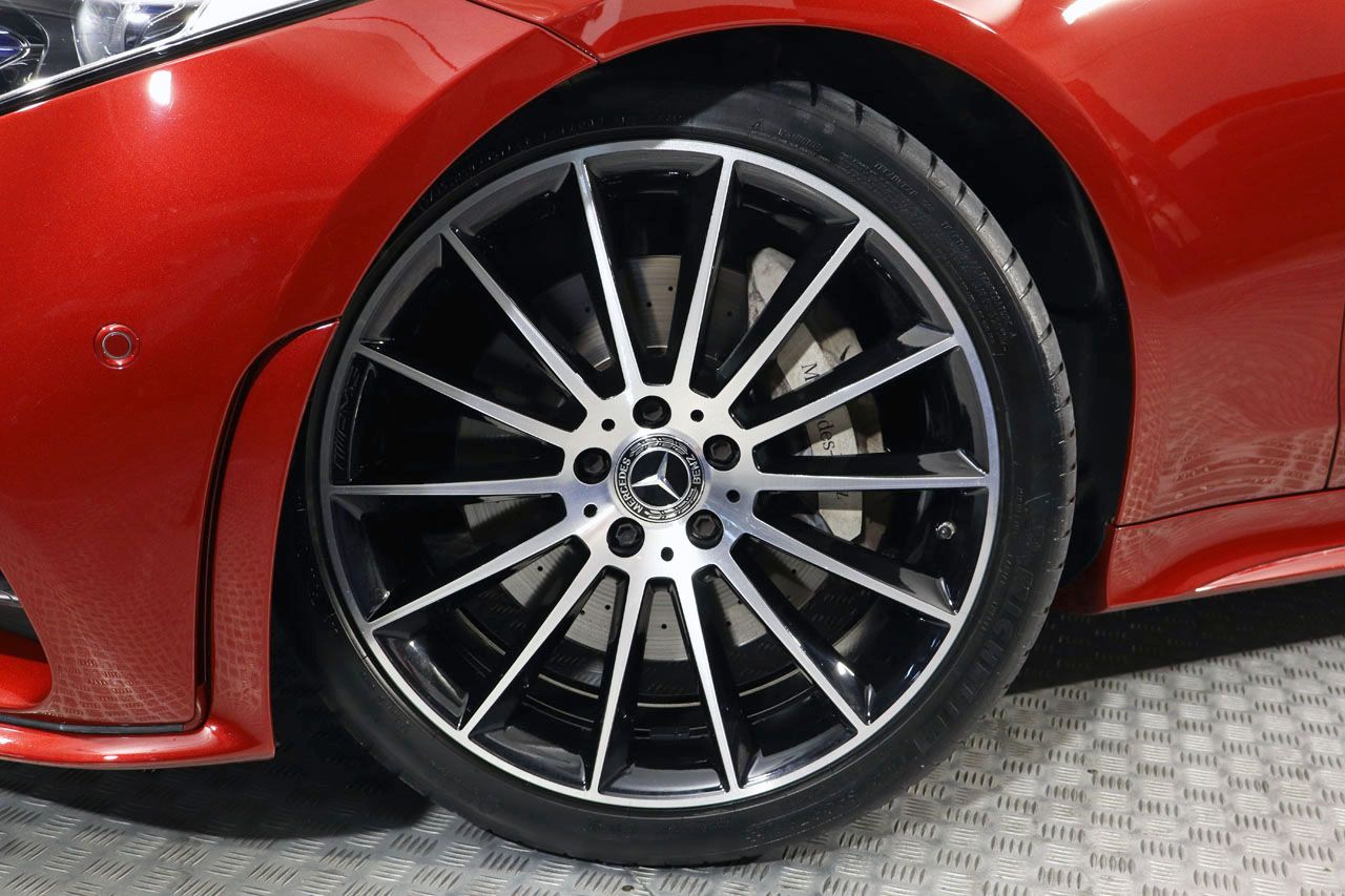 Mercedes Benz CLS 300d AMG Line Premium Plus 245cv