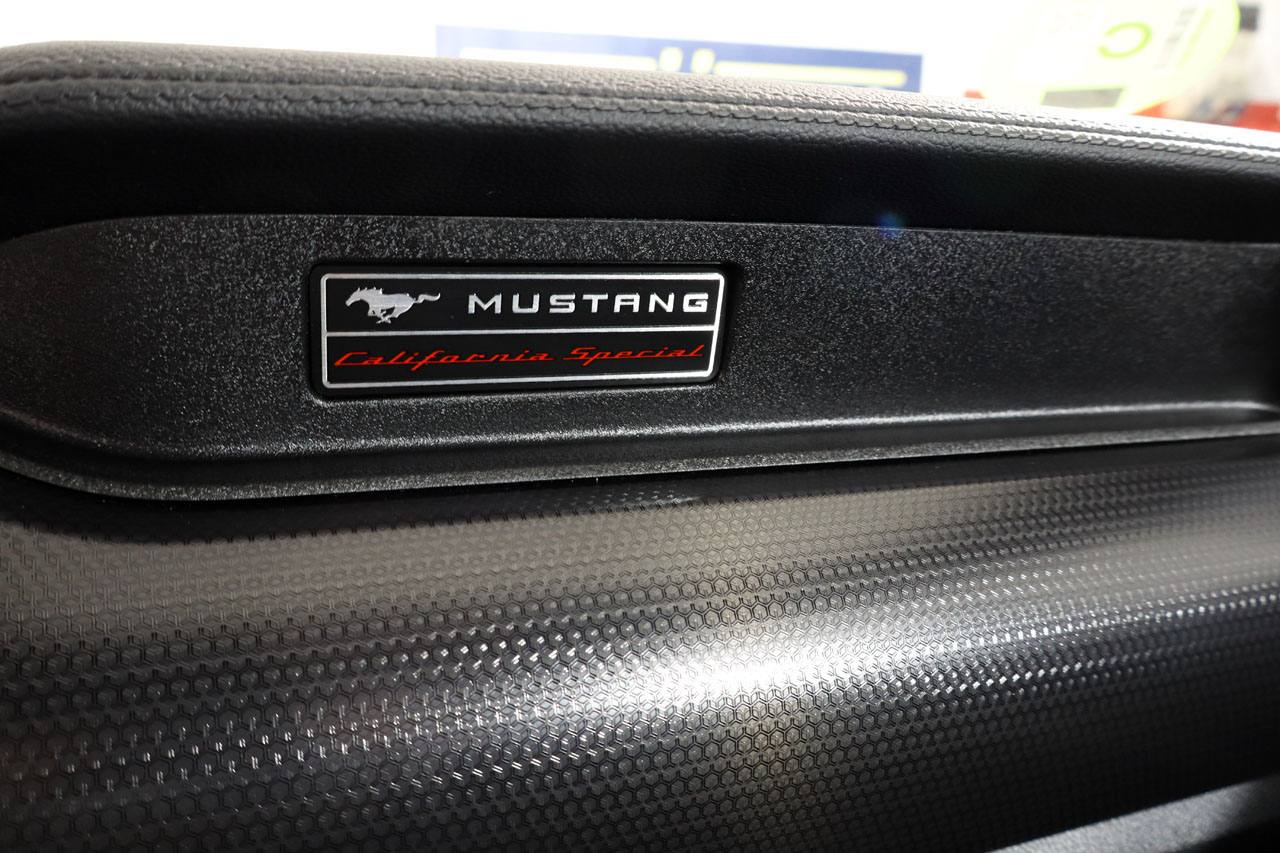 Ford Mustang 5.0 V8 Cabrio California Special 450cv